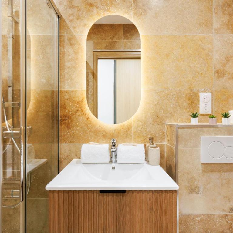 Upstays Cosy Studio 15m2 with pool and quiet - Appartement 1 Chambre - 7
