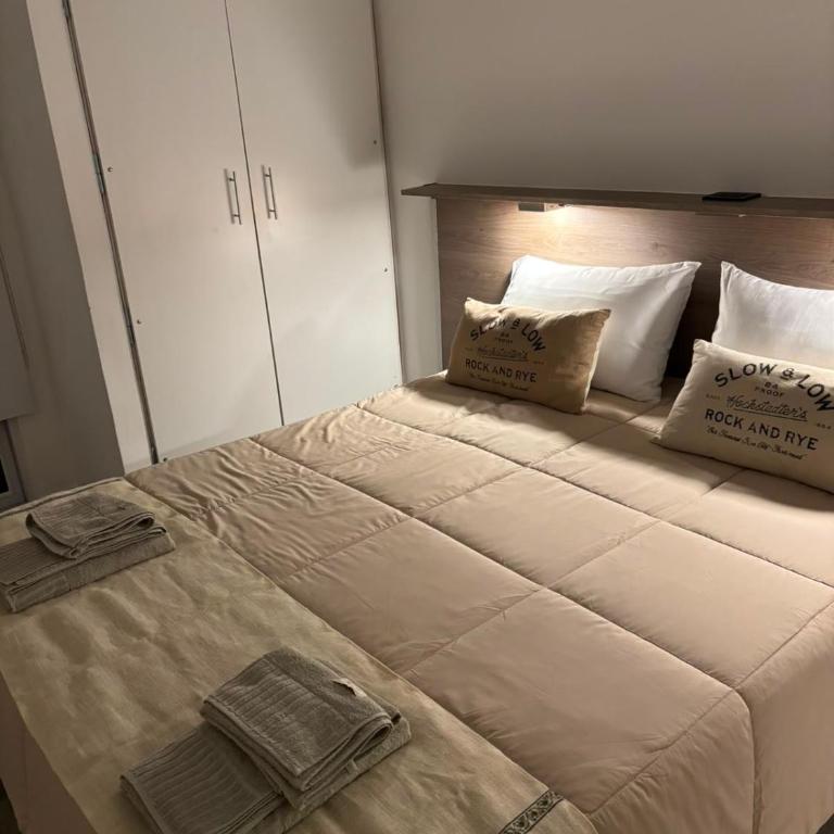 Estacion de Departamentos & Oficinas - Apartamento de 1 dormitorio - 1