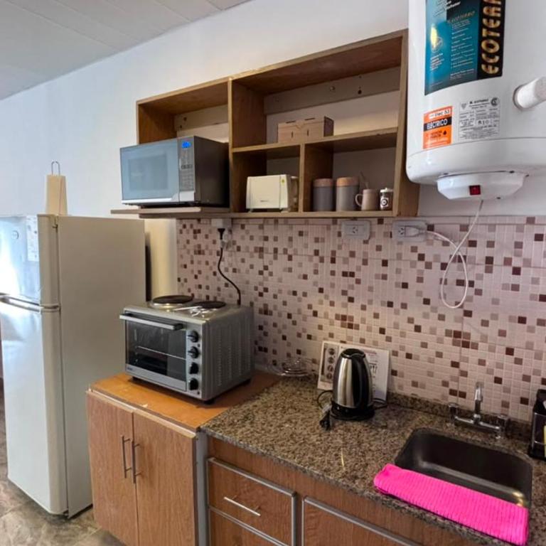 Estacion de Departamentos & Oficinas - Apartamento de 1 dormitorio - 11