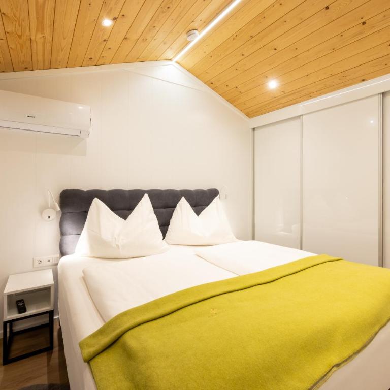 Chalet Stuhleckblick Ferienhaus mit Sauna, Panorama und Terrasse - Chalet mit 2 Schlafzimmern - 23