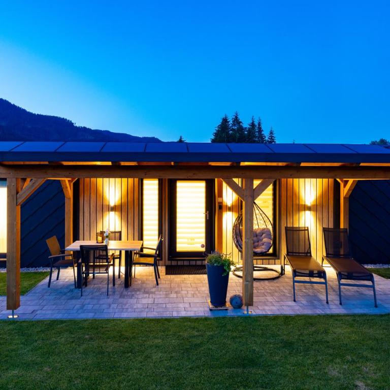 Chalet Stuhleckblick Ferienhaus mit Sauna, Panorama und Terrasse - Chalet mit 2 Schlafzimmern - 1