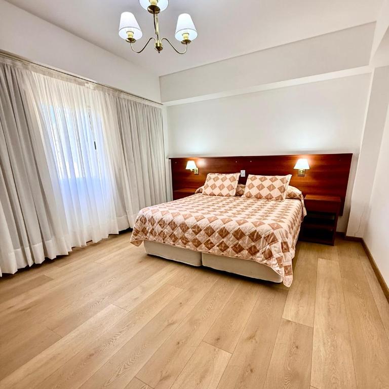 Hostal Del Sol Spa - Royal Suite - 25
