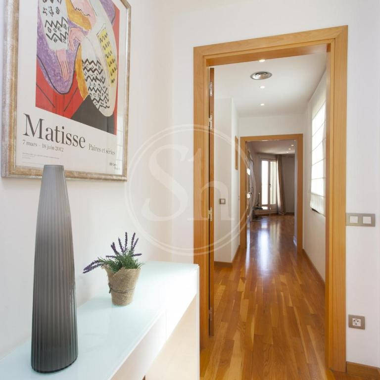 Passeig de Gràcia Apartment with Terrace and Views of Plaça Catalunya - Apartment mit 2 Schlafzimmern - 2