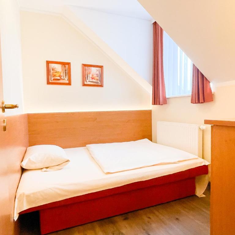 Hotel Kriemhild am Hirschgarten - Junior Suite - 3