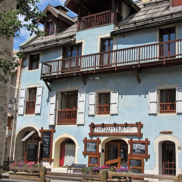 Charmant duplex 3 chambres, 8 personnes avec jardin, cheminée, proche pistes - Serre Chevalier - FR-1-762-32 - Appartement - 13