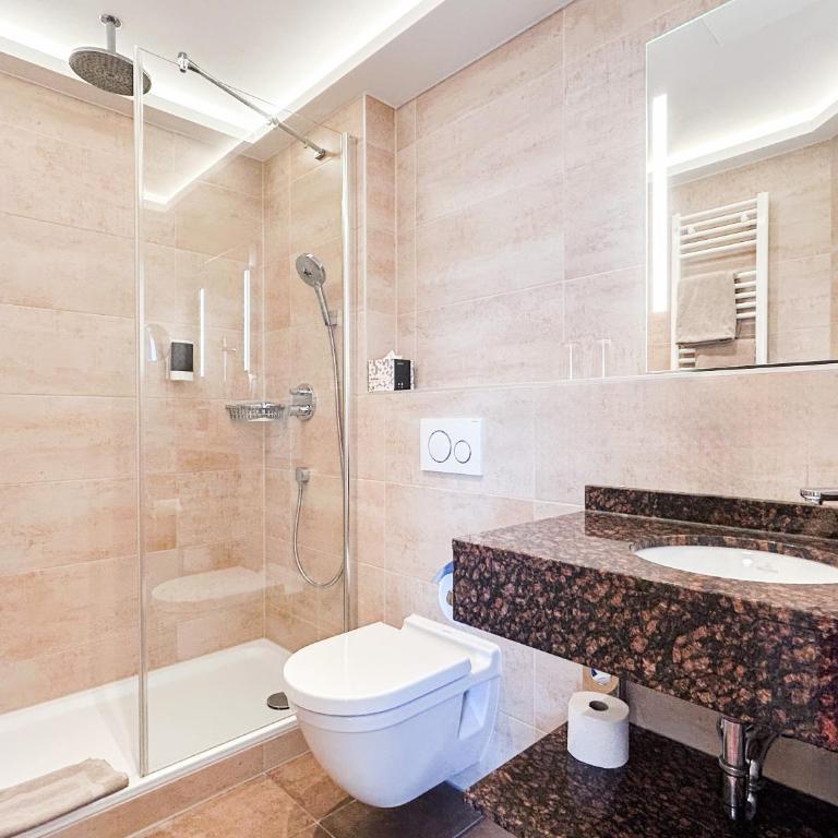 Hotel Kriemhild am Hirschgarten - Suite mit Balkon - 7