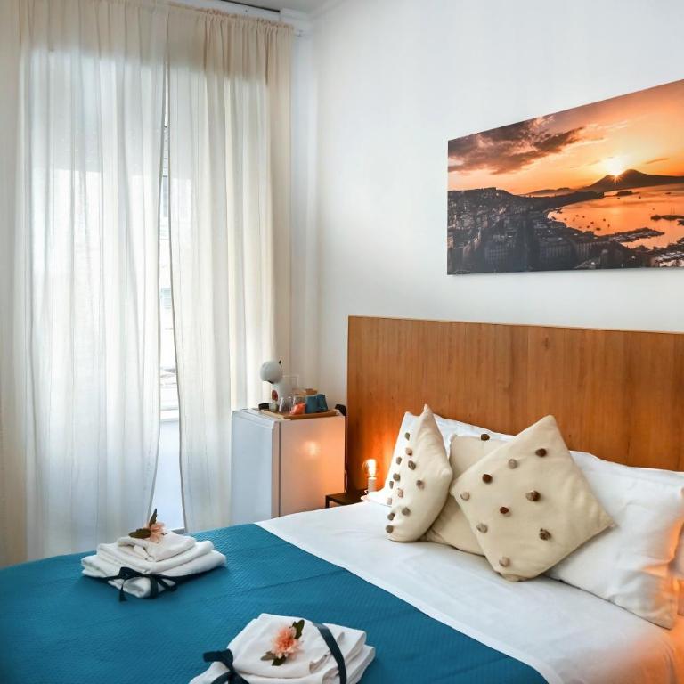 Chiaia Hundred rooms - Camera King con Vasca Idromassaggio - 1