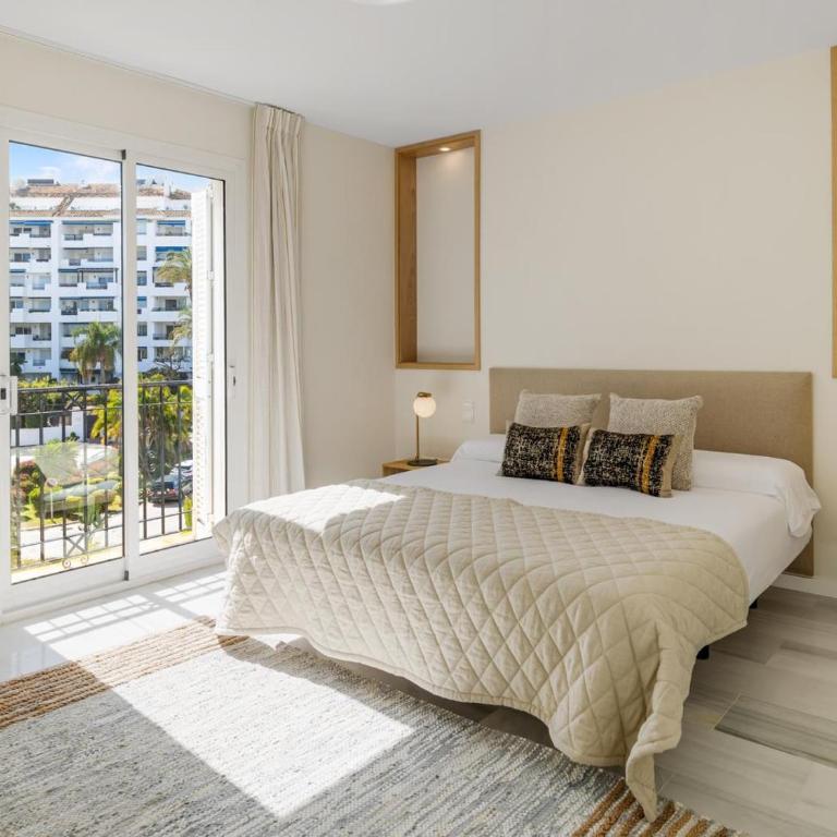 Stylish Sea view apartment in Playas del Duque - Apartment mit 2 Schlafzimmern - 15