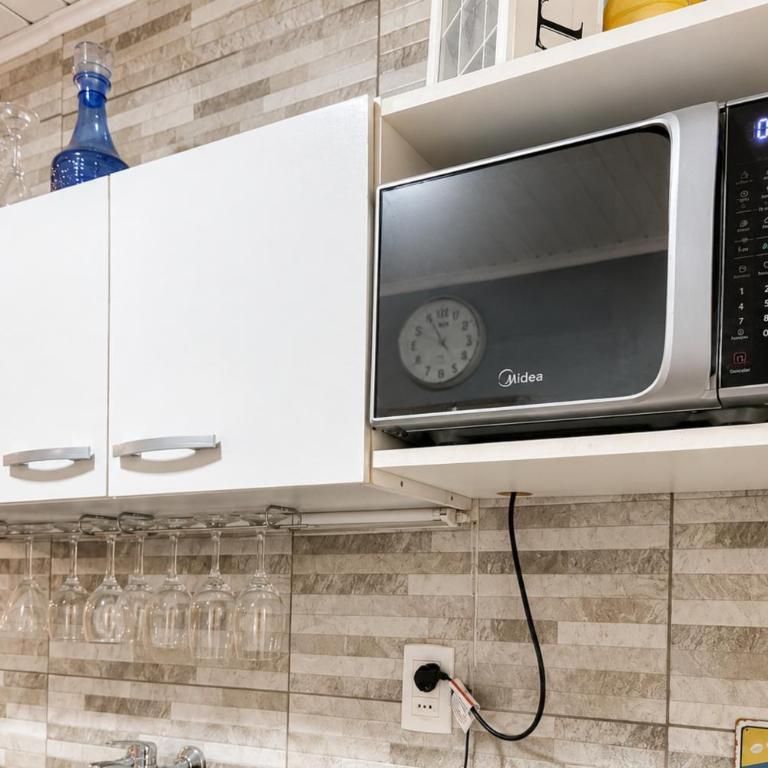 Moderno apto con terraza a cuadras del Shopping Terminal - One-Bedroom Apartment - 4