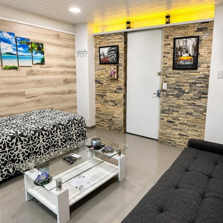Moderno apto con terraza a cuadras del Shopping Terminal - One-Bedroom Apartment - 2