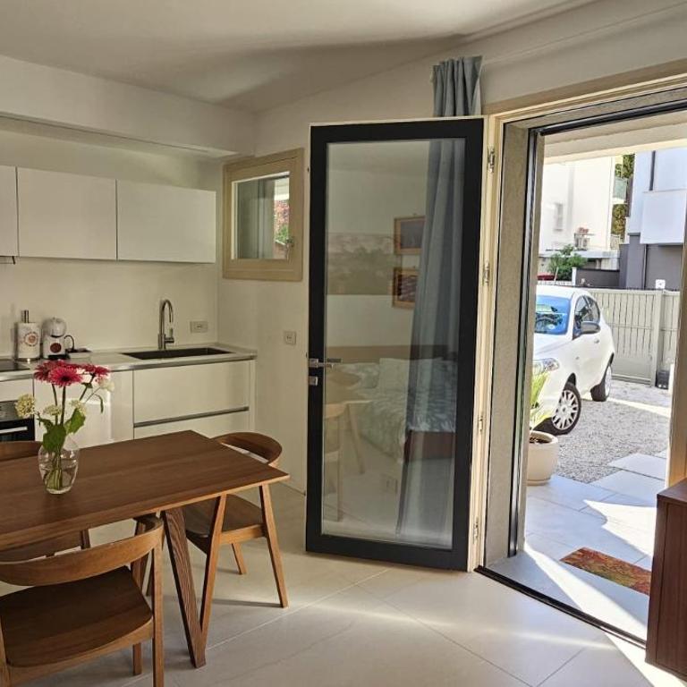 Ortensia Suite - Appartamento con 1 Camera da Letto - 1