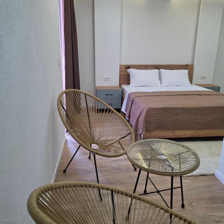 Apartments Lati - Deluxe Doppelzimmer (2 Erwachsene & 1 Kind) - 2