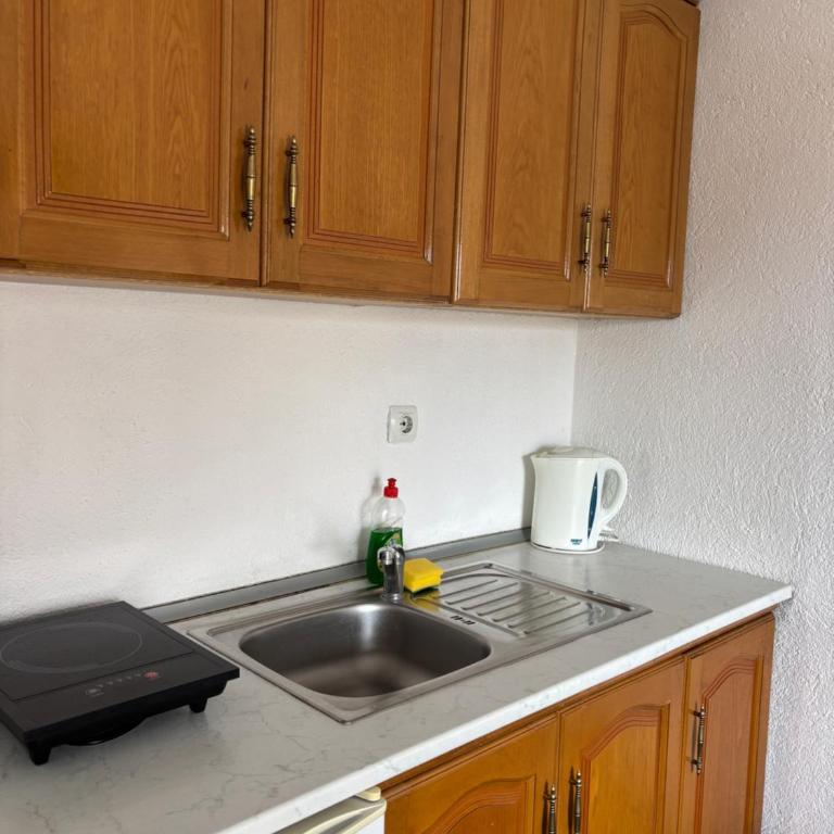 Cherry Apartments - Apartment mit Terrasse - 8