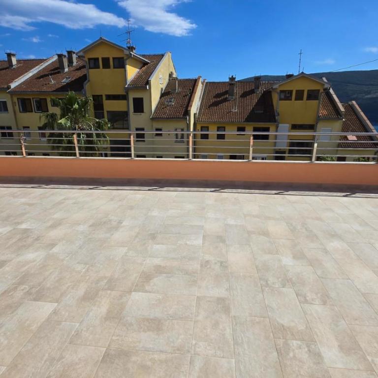 Comfortable 3 bedrooms sea view apartment - Apartman sa 3 Spavaće Sobe i Balkonom - 21