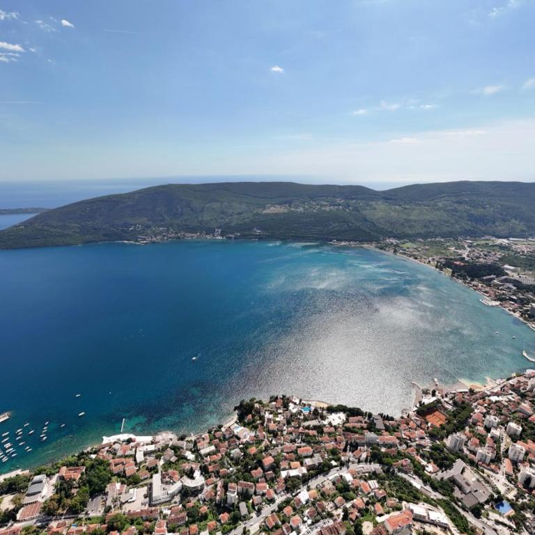 Comfortable 3 bedrooms sea view apartment - Apartman sa 3 Spavaće Sobe i Balkonom - 28