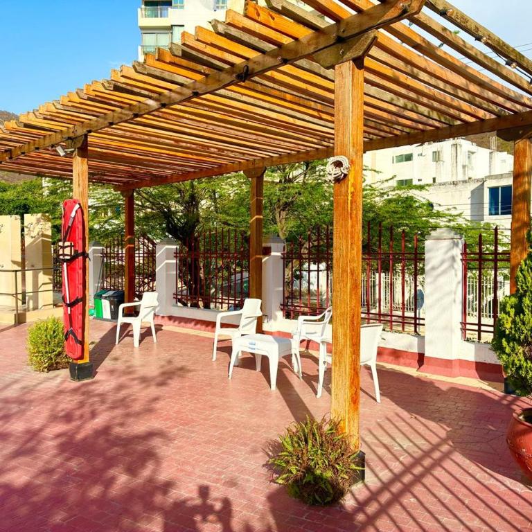 APARTAMENTO RODADERO MAR In - One-Bedroom Apartment - 52