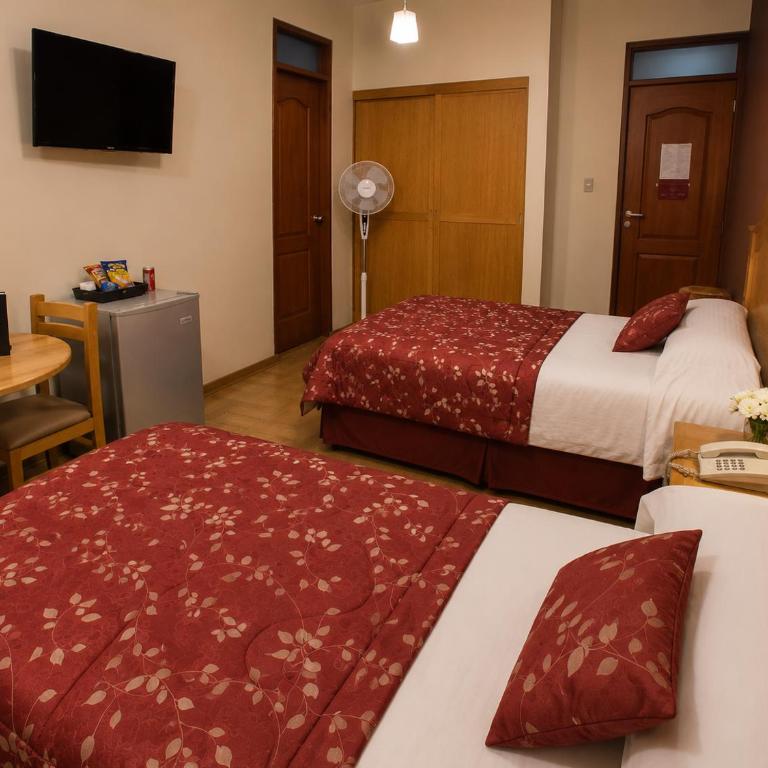 Hotel Inka Path - Double Room with Two Double Beds - 4