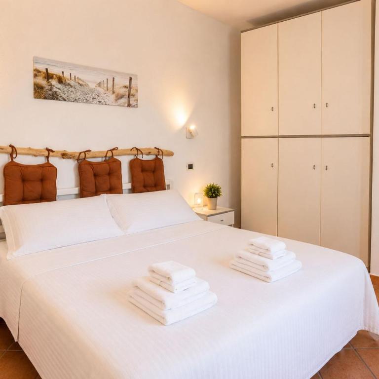 Charming 2-Bedroom House in Gallura, North-East Sardinia - Vacation Home - 5