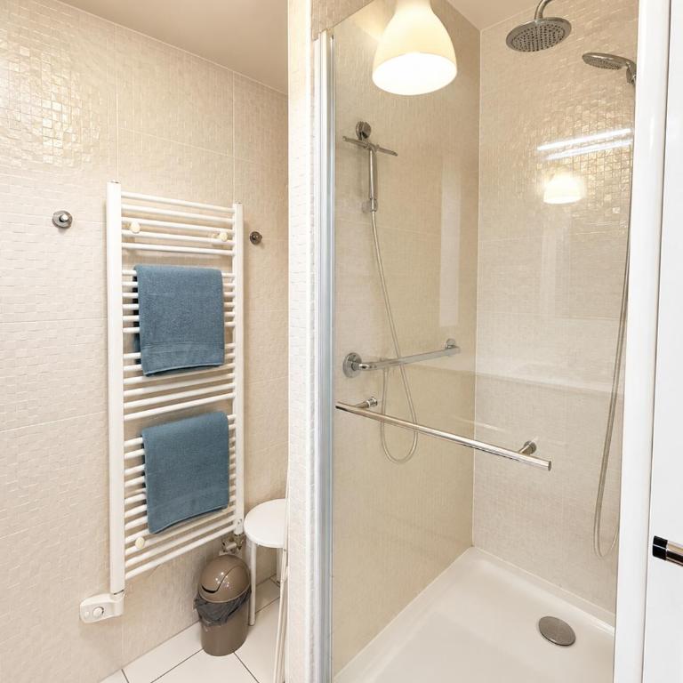 L'appartement Grenelle - Appartement 1 Chambre avec Balcon et Vue sur la Ville - 15