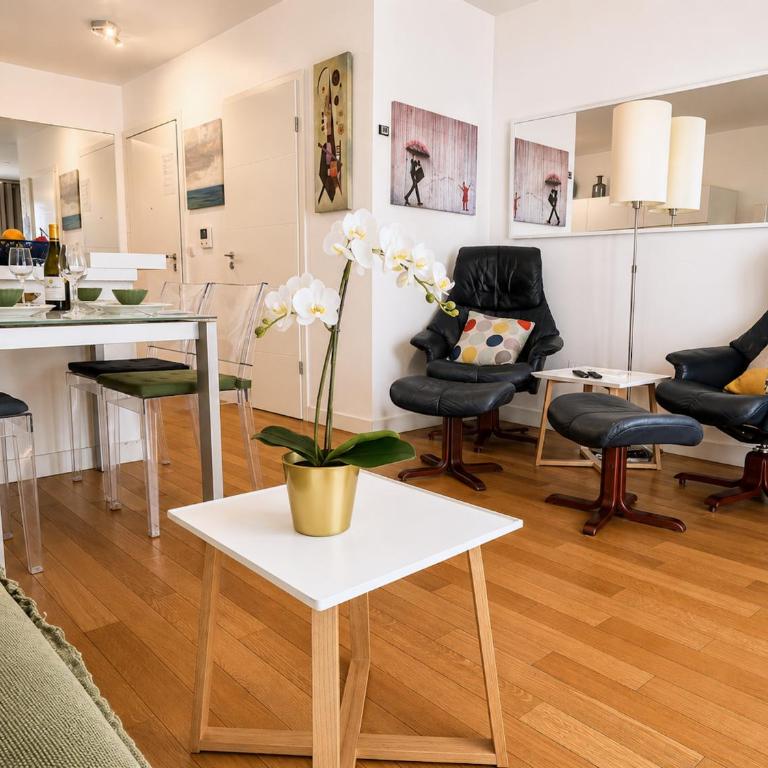 L'appartement Grenelle - Appartement 1 Chambre avec Balcon et Vue sur la Ville - 14