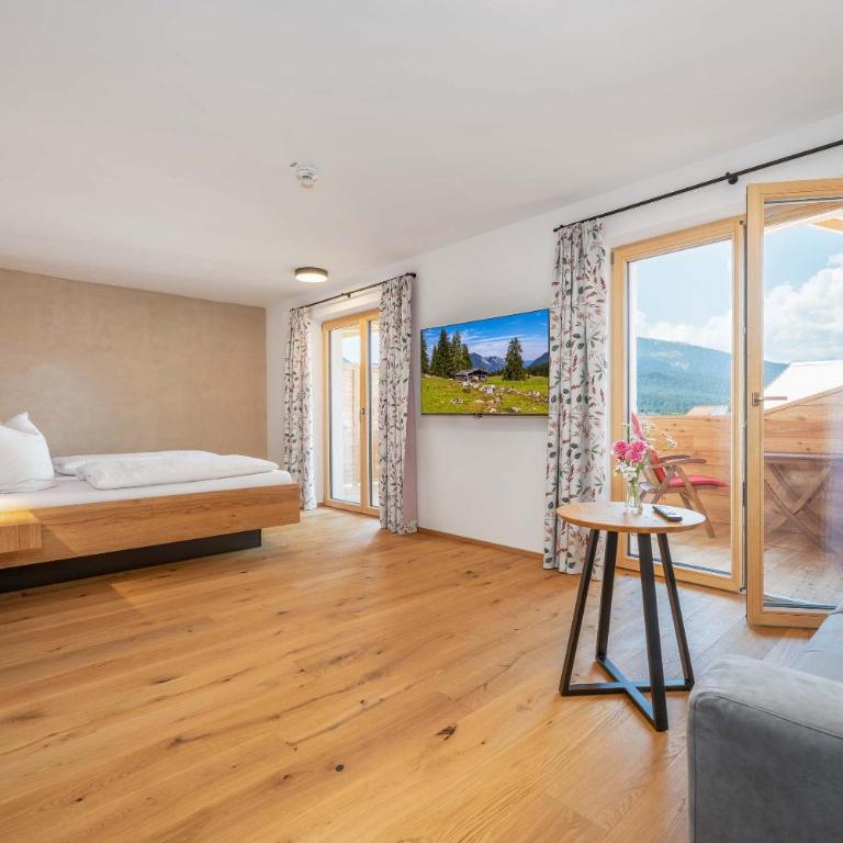 Landhaus Lengg - Familienzimmer mit Balkon - 3