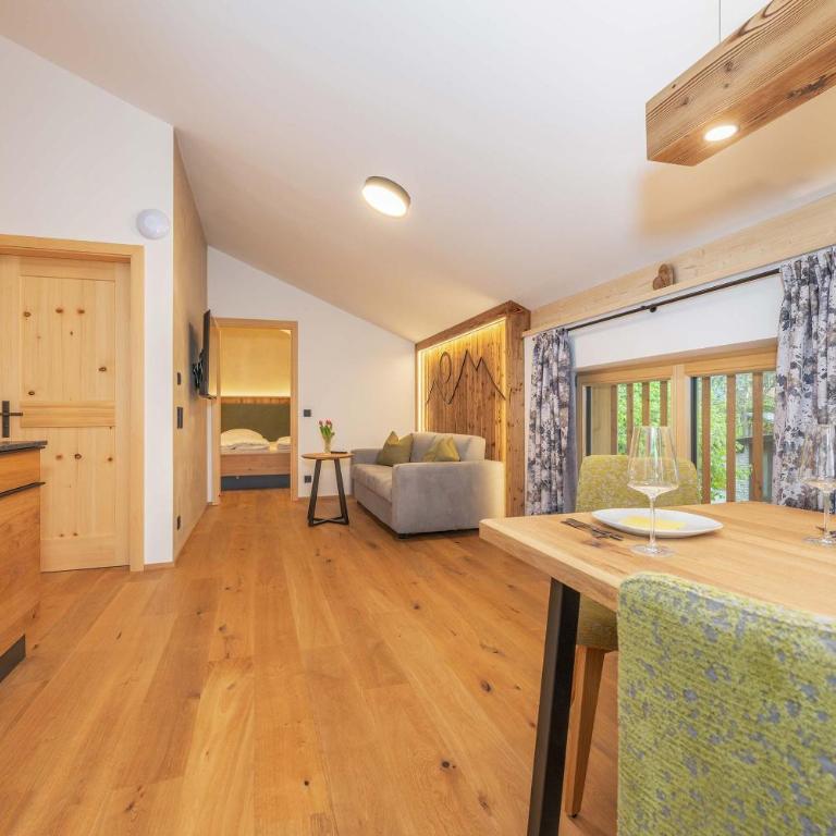 Landhaus Lengg - Apartment mit Aussicht und Balkon - 5