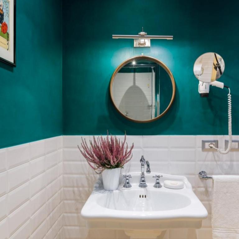 Frími Boutique Rooms b&b - Deluxe Room (2 Adults + 1 Child) - 4