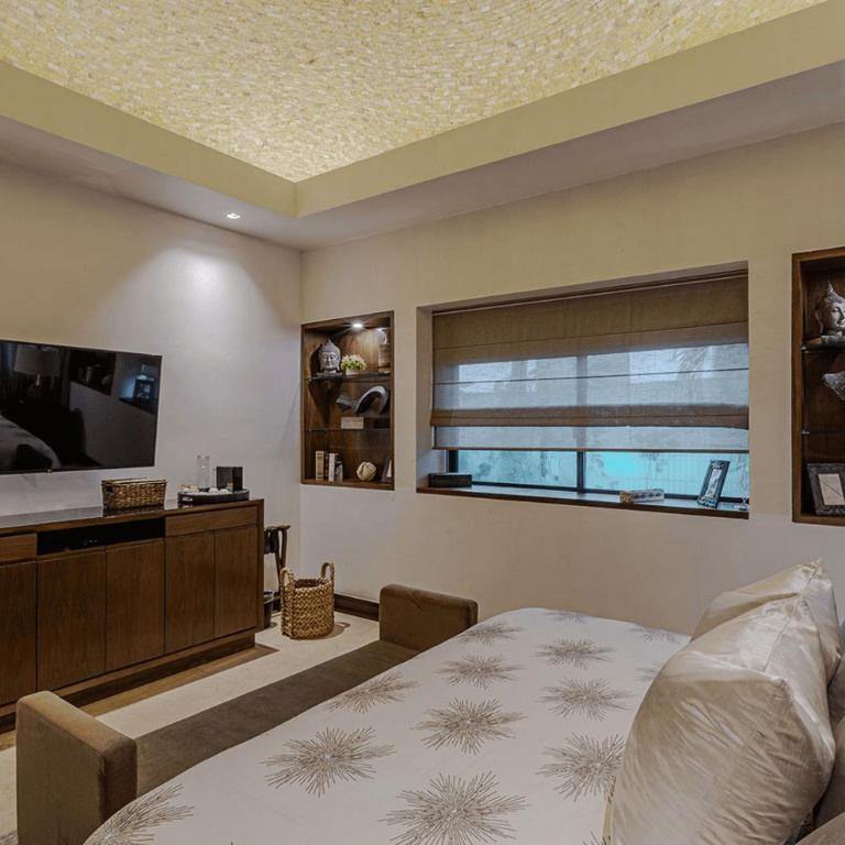 Beachfront House of Sirens - Villa - 51