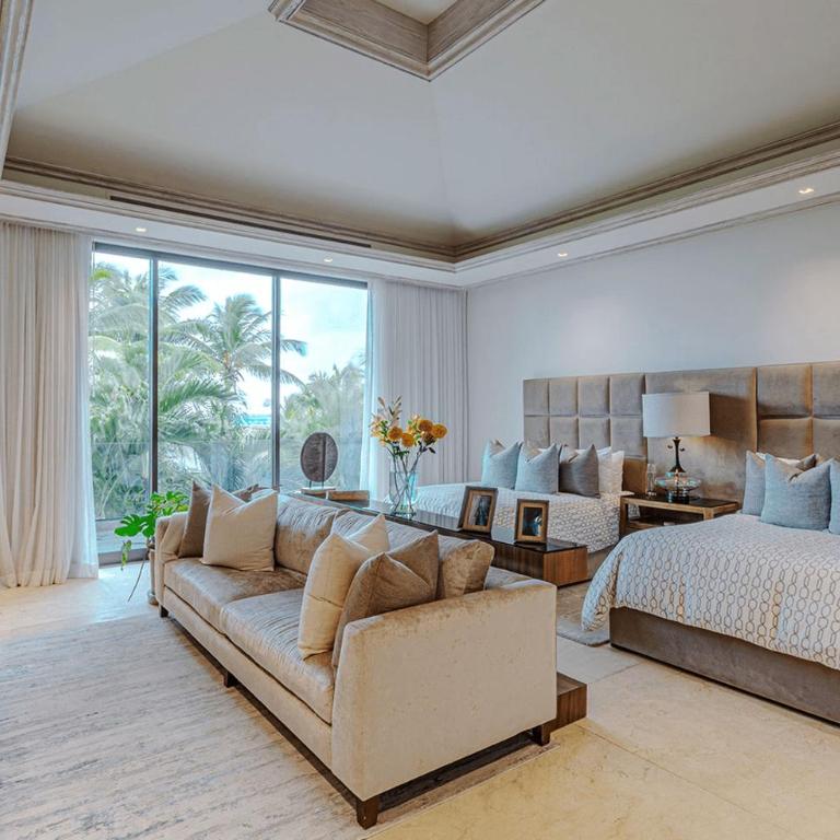 Beachfront House of Sirens - Villa - 61