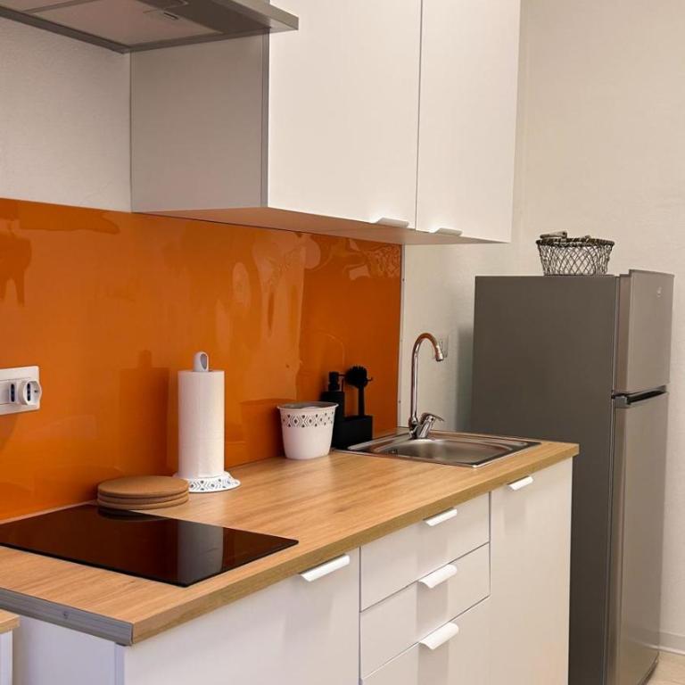Emily Home - One-Bedroom Apartment - 8