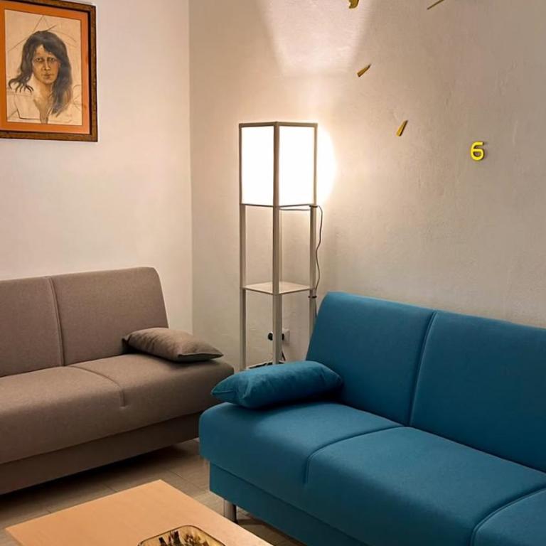 Emily Home - One-Bedroom Apartment - 13