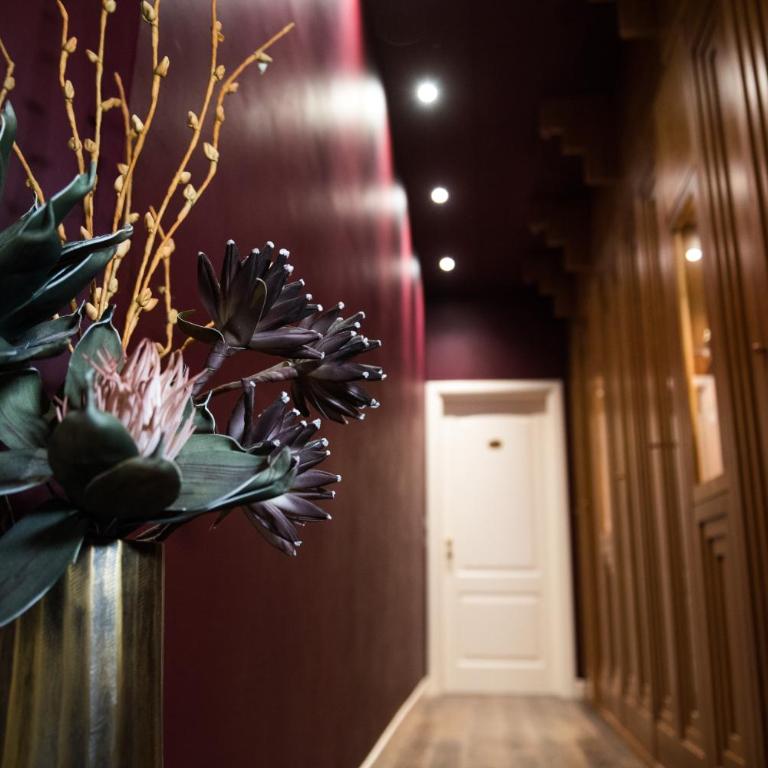 Frími Boutique Rooms b&b - Four-Bedroom Deluxe Apartment - 3
