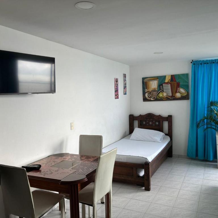 Cómodo apartamento con vista al mar - Two-Bedroom Apartment - 4