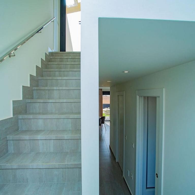 Frontline Luxury Oasis 5414 - Deluxe Villa - 2