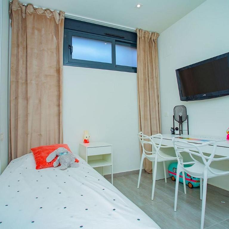 Frontline Luxury Oasis 5414 - Deluxe Villa - 4