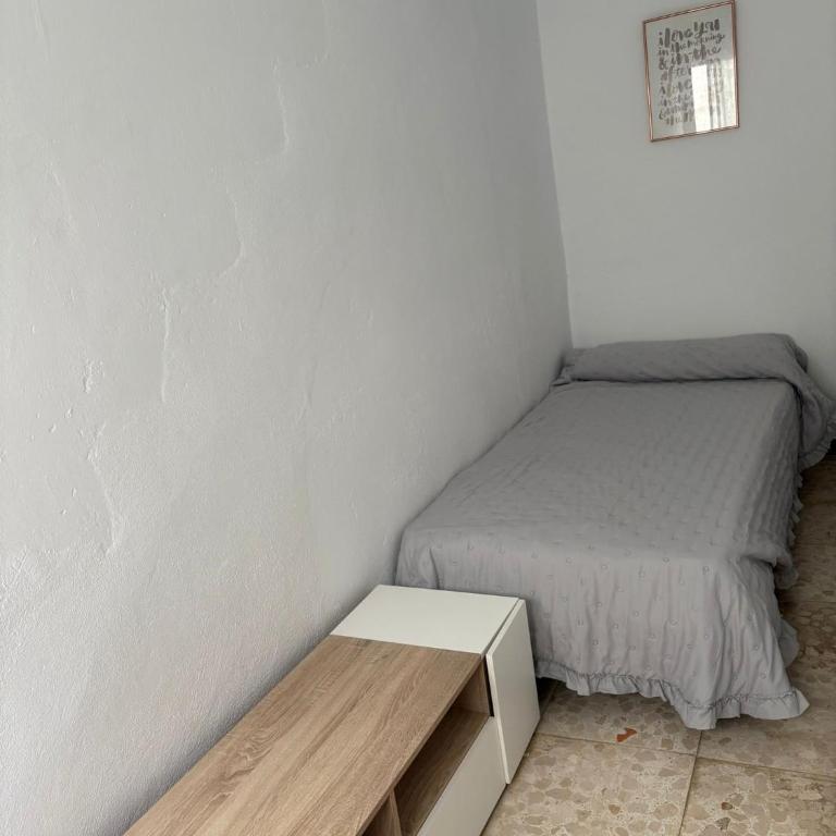 Casa Margarita Conil Centro - Three-Bedroom Premium Apartment with Balcony - 7