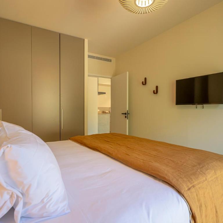 Résidence San Petru - 4 étoiles - Three-Bedroom Apartment - 11