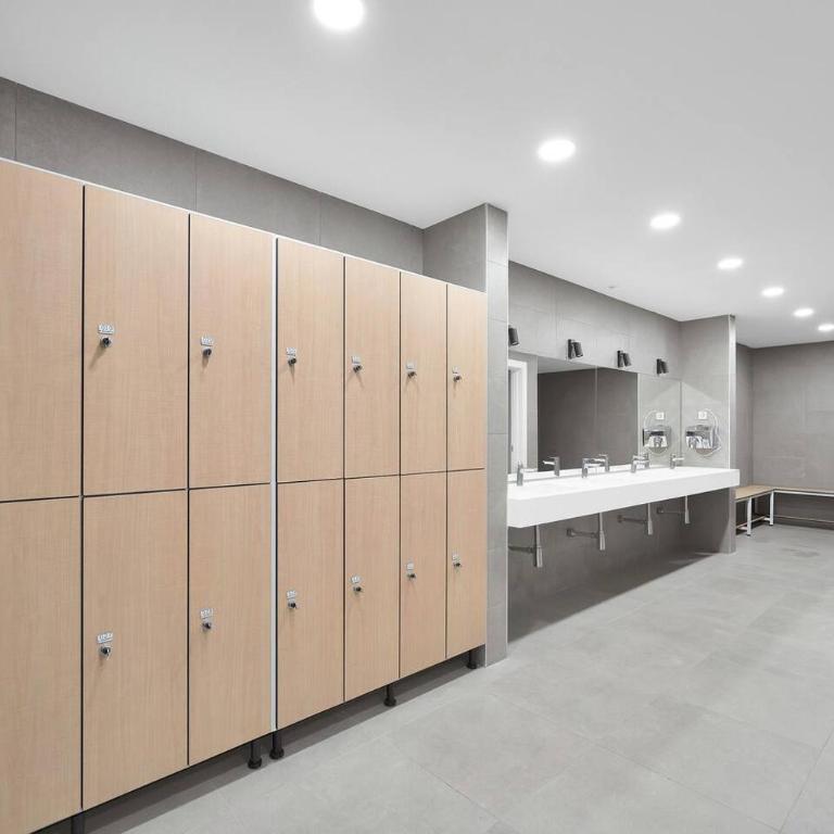 Luxe Golf View Penthouse Sauna, Gym & 2 Terraces - Single Room - 50