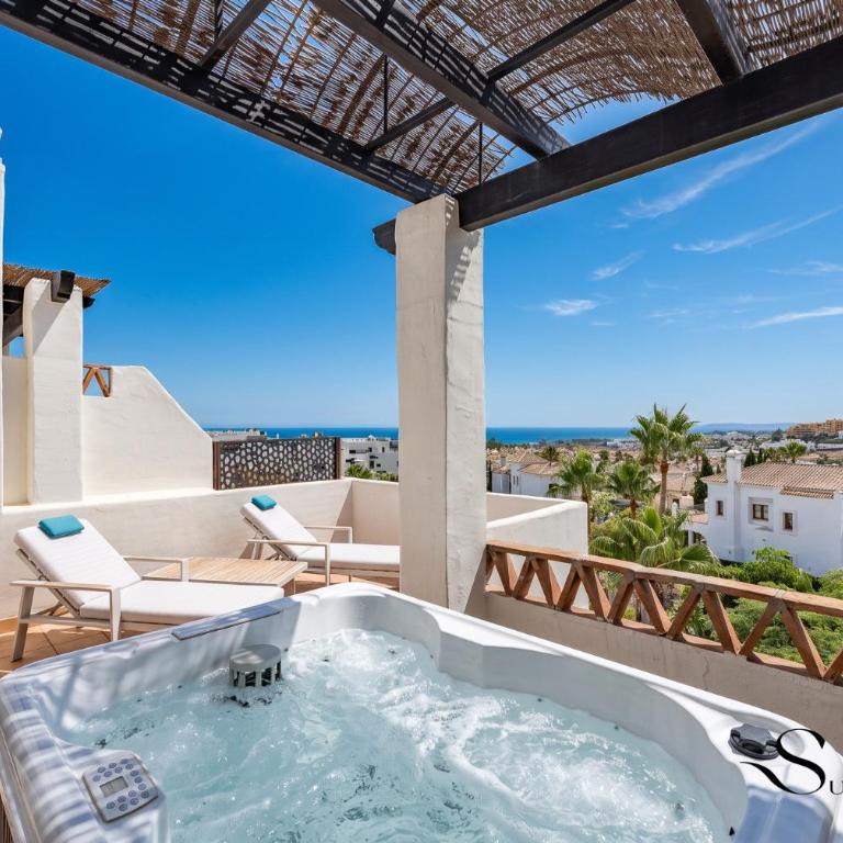 Estepona Duplex with BBQ & Jacuzzi - Two-Bedroom Apartment with Balcony and Terrace - 1