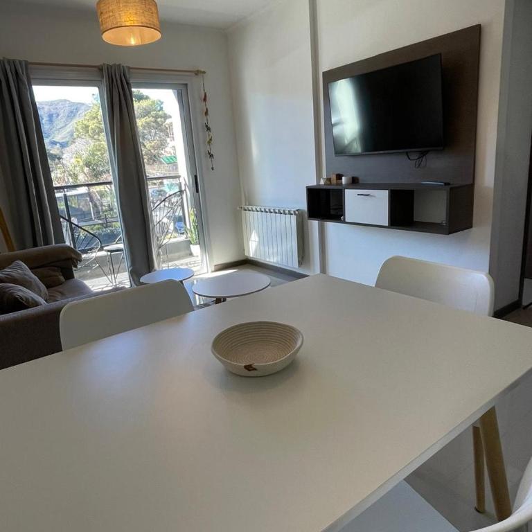 Vista Única a las Sierras Moderno, Céntrico - Apartamento de 1 dormitorio - 12