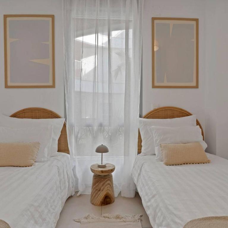 Marbella Beachside Retreat w Pool, Gym & Terrace - Habitación Individual - 41
