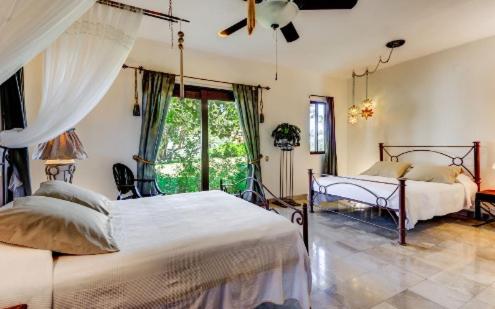 Xaman Ha Villa -steps from the beach - Villa with Sea View - 29