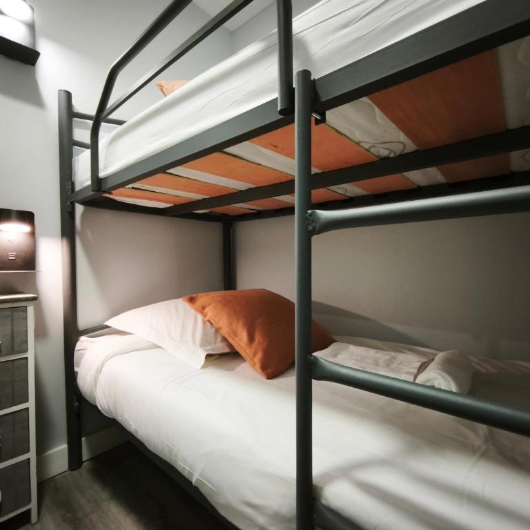 AC Apartaments Centre - Estudio con balcón - 7
