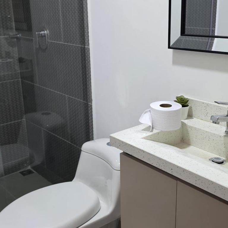 Modern 3BR-2 Balconies - Mountain Views - Laureles - Three-Bedroom Apartment with Mountain View - 15