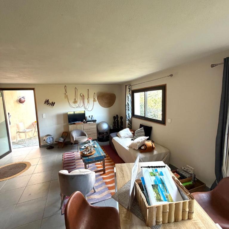 T2 entre Mer et Montagnes - One-Bedroom Apartment - 3