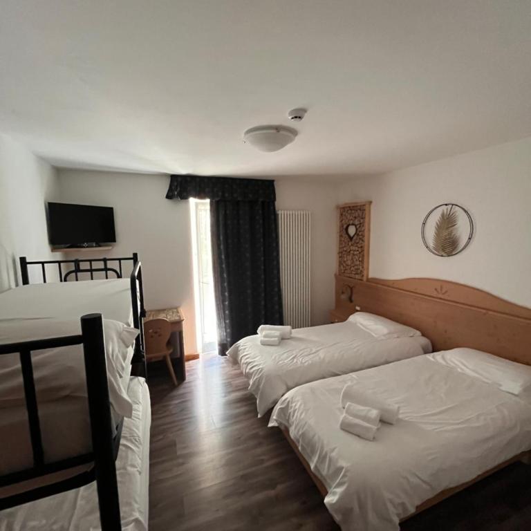 Hotel Garni Relax - Standard Quadruple Room - 3