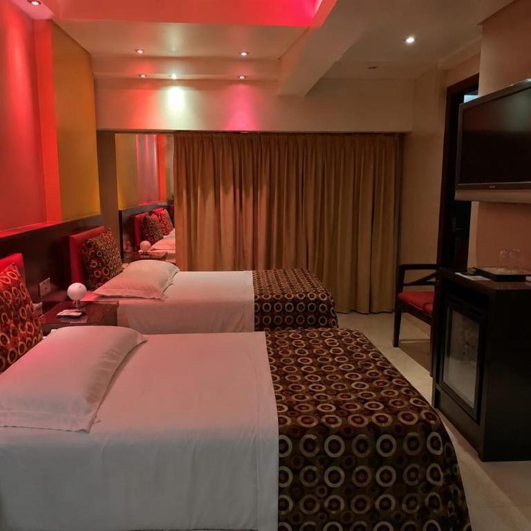 Hotel Rivadavia 1484 suit - Three-Bedroom Apartment - 6