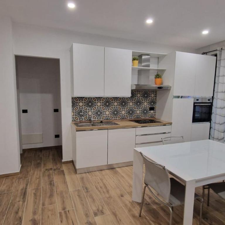Madelis Home - One-Bedroom Apartment - 6
