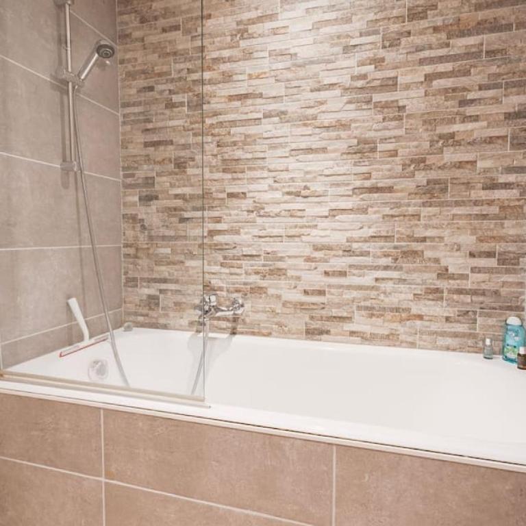 Studio cosy piscine vue Alpes Crans Montana - Appartement - 20