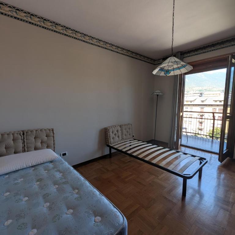 La Dimora A.B.G - Appartamento Deluxe con 2 Camere da Letto e Vista Giardino - 2